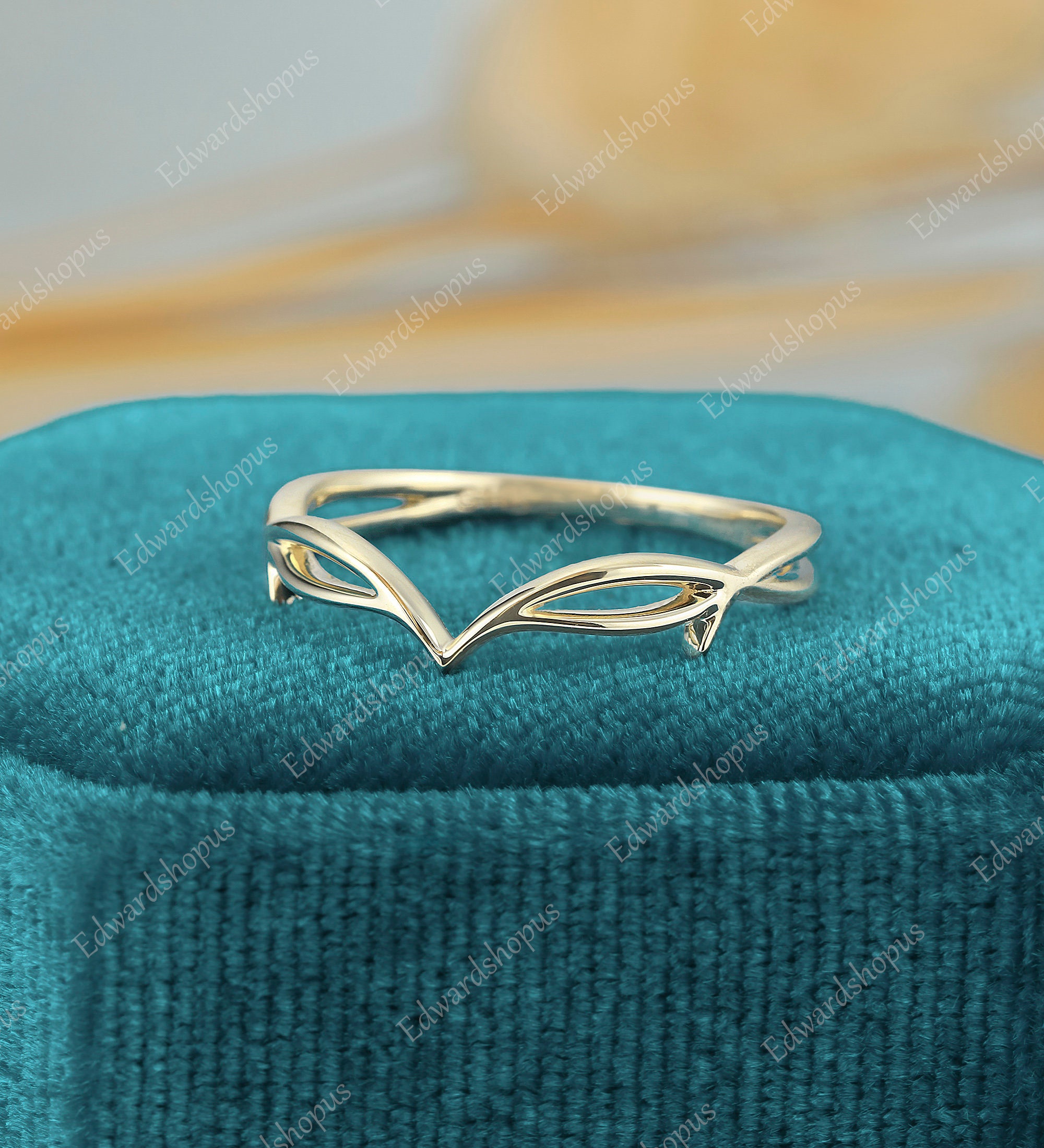Curved Solid Gold Wedding Band Yellow Gold Wedding Band Women Vintage ...