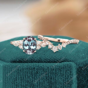 Alexandrite engagement ring set vintage oval cut women rose gold moissanite unique diamond wedding Bridal set marquise cut art deco ring