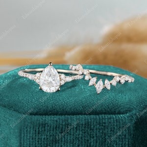 Pear shaped moissanite Engagement ring set Unique Engagement ring Vintage marquise cut Rose gold Moissanite Diamond bridal set gift for her