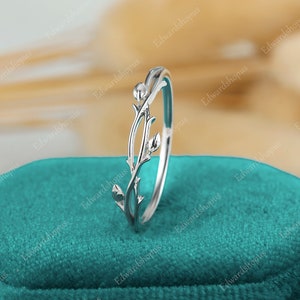 vintage leaf wedding band art deco minimalist white gold dainty wedding ring solid gold ring unique matching band anniversary women gift