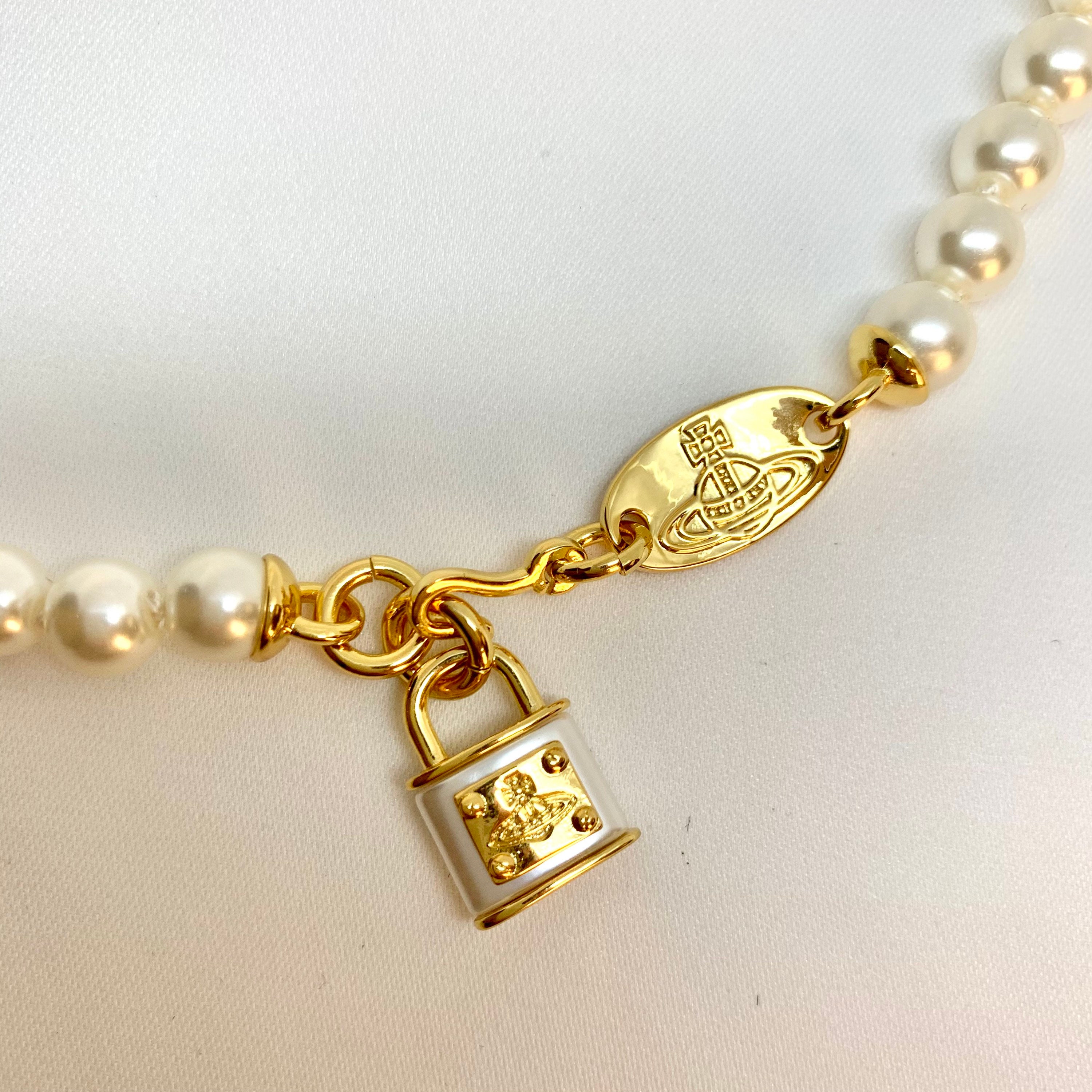 Vivienne westwood 2024 pearl lock necklace