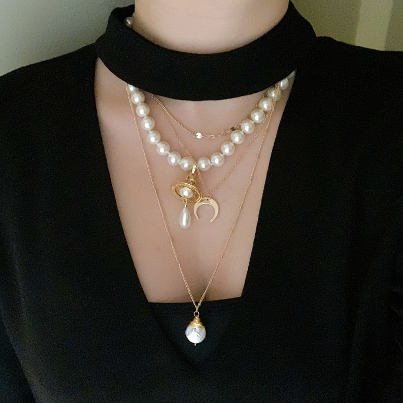 18K Gold Pearl Orb Choker Necklace image 2