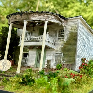 Abandoned Leaning House Miniature Diorama