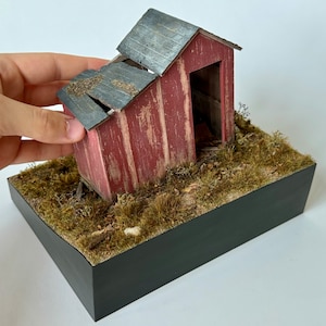 Old Collapsing Shed Miniature Diorama