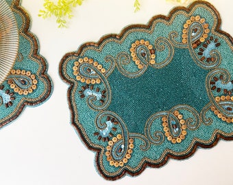 Handmade bead placemat, Teal bead and wooden bead, 13"x16"