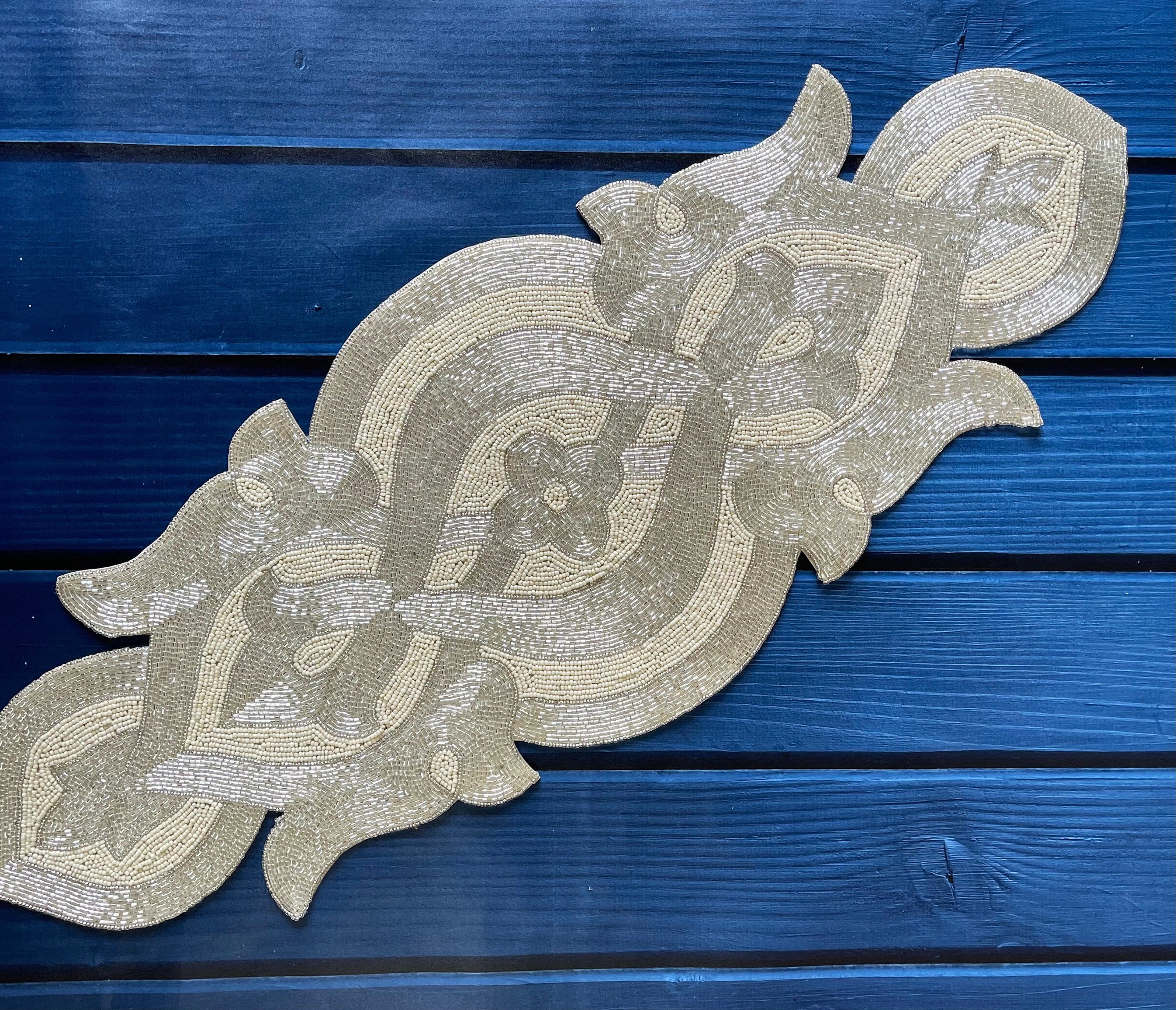 Handmade Beaded Table Runner: Silver White Decor (13x36 Inch