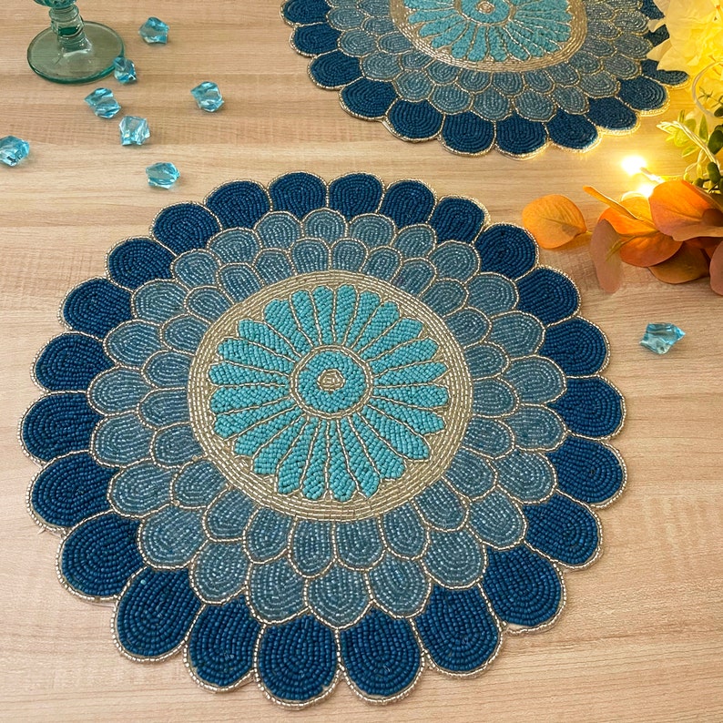 Enlivenstores Beaded Floral Placemat - Thumbnail 3