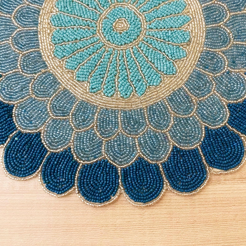 Enlivenstores Beaded Floral Placemat - Thumbnail 5