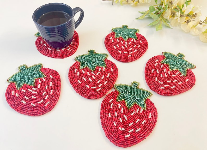 Set of 6 coasters, drink coasters, strawberry beaded coasters, gift for her, housewarming gift image 8