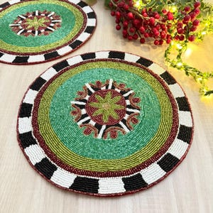 Set of 6, Handmade placemat, beaded round table placemat, 14 inch
