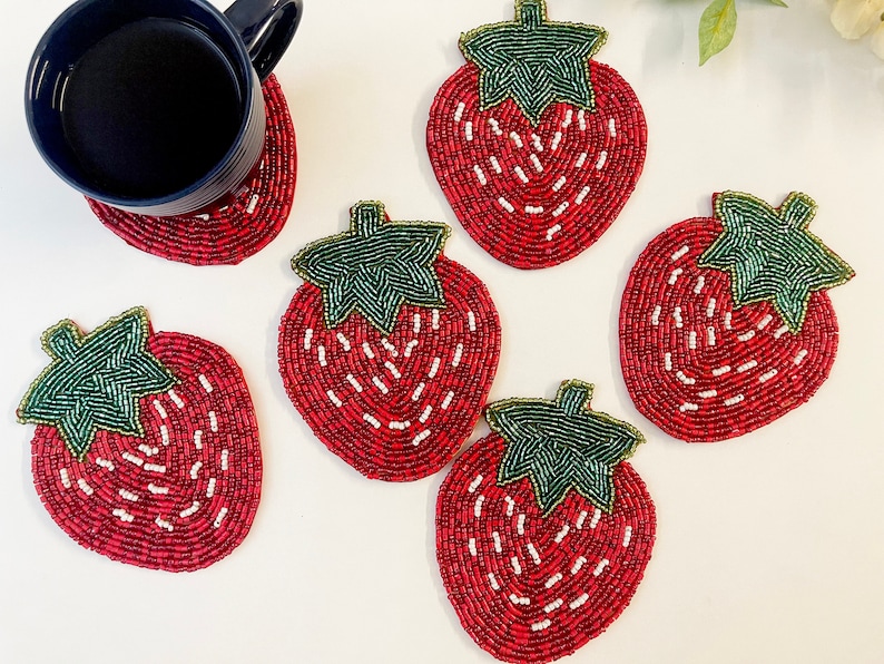 Set of 6 coasters, drink coasters, strawberry beaded coasters, gift for her, housewarming gift image 5