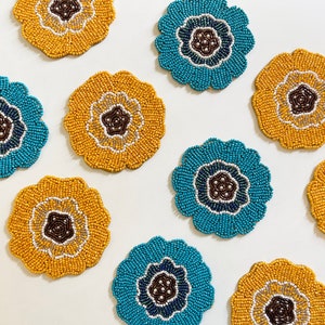 Coasters set of 4/6, drink coasters, beaded coasters, gift for her, housewarming gift, blue, yellow
