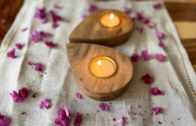 Handmade wooden tea light holders unique favors gifts drop shape tealight holders gifts image 9