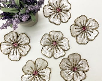 Set of 6, Handmade beaded flower coasters, drink coasters, gift for her, housewarming gift