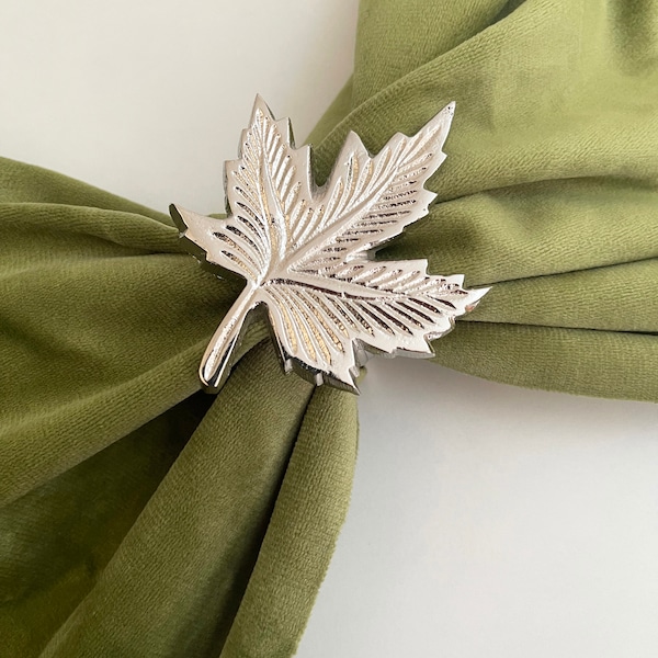 Set of 8, gold/silver maple leaf napkin rings, festival decor, thanksgiving and Christmas Gift