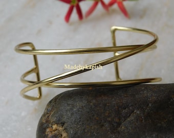 Rohes Messing Manschette Armband, verstellbar Boho Armreif, Festival Mode Geschenk