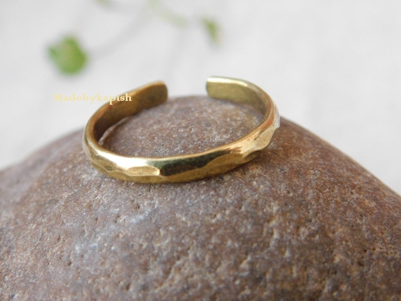 Gold plated Toe Ring, Hammered Gold Toe Ring, Minimalist Jewelry, Adjustable toe ring, Midi ring, Foot jewelry, pinkie ring, beach jewelry, image 1