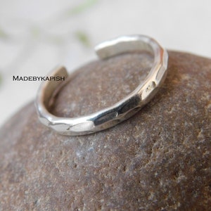 925 Sterling Silver Toe Ring Adjustable, hammered toe ring, Lady's Silver Band Toe ring, image 8