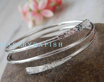 925 Sterling Silver Bangle Bangle, Overlap Design Bracelet, Minimalist, Hammered Recycled Silver Bracelet, Gift Idea