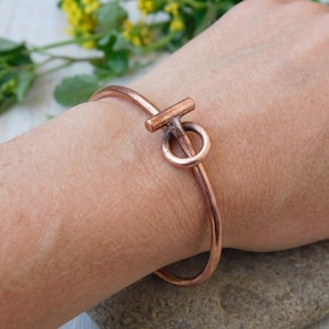 Handcrafted Solid Copper Toggle Bangle: Healing Bracelet for Mom image 1