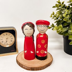 Custom Vietnamese Family peg doll, personalized Vietnamese wedding peg doll, custom Christmas gift, anniversary gift, gift for Her