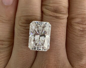VVS1 Clarity Loose Gemstone 10.30 x 9.50MM 4.18Ct White Radiant Cut Loose Moissanite Diamond White Moissanite Best For Jewelry Making