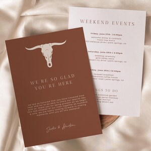 Plantilla de tarjeta de eventos de boda en terracota occidental, cronograma de itinerario de boda en el desierto, nota de bolsa de bienvenida de boda de Longhorn / Sadie