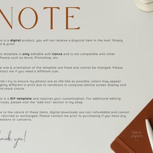 K&ouml;nnte beinhalten: Eine Notiz mit Anweisungen f&uuml;r ein digitales Produkt. Die Notiz ist in brauner Schrift auf wei&szlig;em Hintergrund geschrieben. Der Text lautet "Dies ist ein digitales Produkt, Sie erhalten keinen physischen Artikel per Post. Einfach bearbeiten und drucken!" und "Diese Vorlage ist nur mit Canva bearbeitbar und nicht mit anderen Softwareprogrammen wie Word, Photoshop usw. kompatibel."