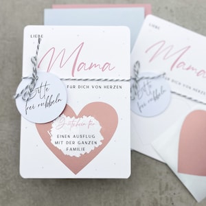 Gutschein für Mama, Geschenkkarte mit Rubbelherz, Rubbelkarte für Mama rosa Herz