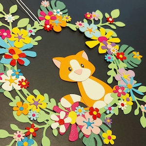 Großer Blumenkranz mit Katze, Sommer, Blumen, Geschenk, Dekoration, Fensterschmuck, Muttertag, handgemacht, Katzenliebhaber, Überraschung