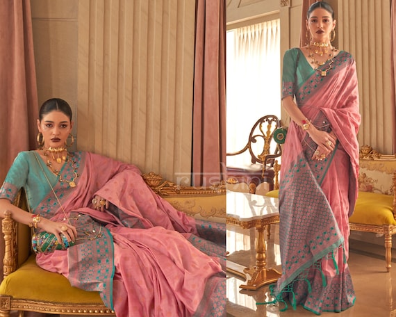 Blush Pink Bronze Zari Woven Handloom Weaving Saree With Fall