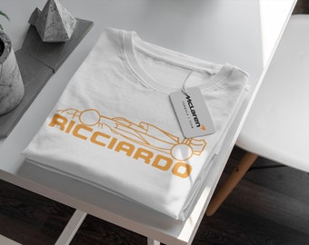 Camiseta gráfica inspirada en Daniel Ricciardo Fan - Cómoda camiseta gráfica de algodón inspirada en el equipo Mclaren One Stencil / Regalo de cumpleaños para fanáticos de F1