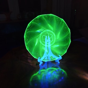 Uranium glass plate Walther Glas Lützow