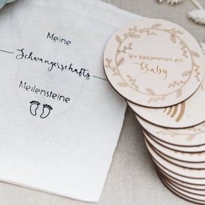 Cartes jalons - Grossesse, 24 textes sur 12 tuiles en bois + sac en tissu