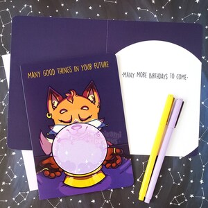 Cartão de aniversário bonito do caixa de fortuna | Cartão do Fox de Kawaii de <br> Entrega Rápida? Cartão Roxo Ilustrado e Divertido
