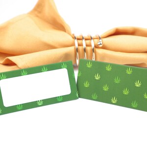 Name Place Card, Cannabis Tafelsetting, Gastenverblijf Arrangement, Tafeldecor, Buffet Voedsel Label, Tent Opgevouwen /Stijl 3