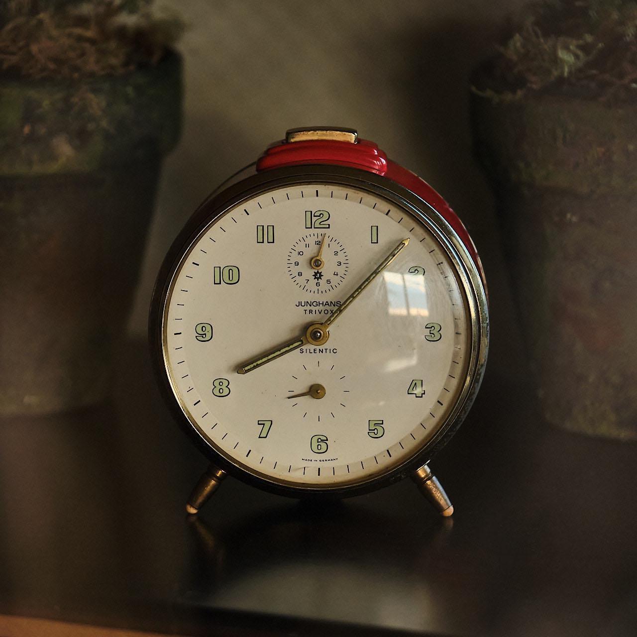 Junghans Trivox Silentic Clock - Etsy
