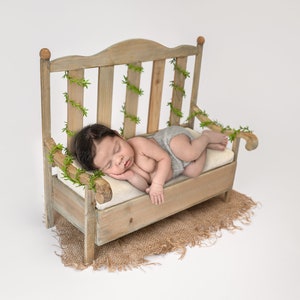 Newborn Baby Bench side view Digital Backdrop