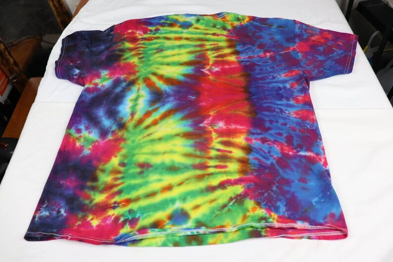 XL Beautiful Handmade Tie-dye Broken Reality