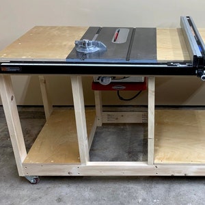 Mobile Workbench with integrated saw | DIY Plans