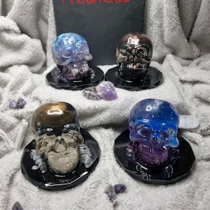 Shakable skull lamp, magic potion, gothic decoration, witchy decor, gothic gift idea, halloween decoration, goth