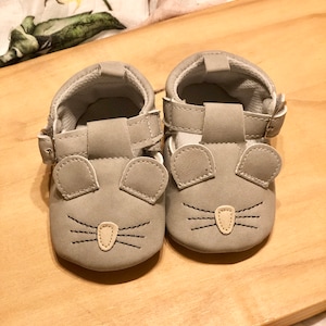 Chaussures bébé - souris, chaussons bébé, pré marcheur, premières chaussures, cadeau de naissance, bébé unisexe, nouvelle maman, cadeau bébé, cadeau nouveau-né, mocassin bébé,