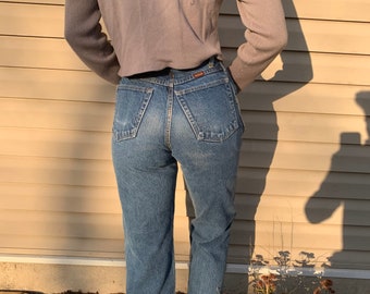 rustler mom jeans