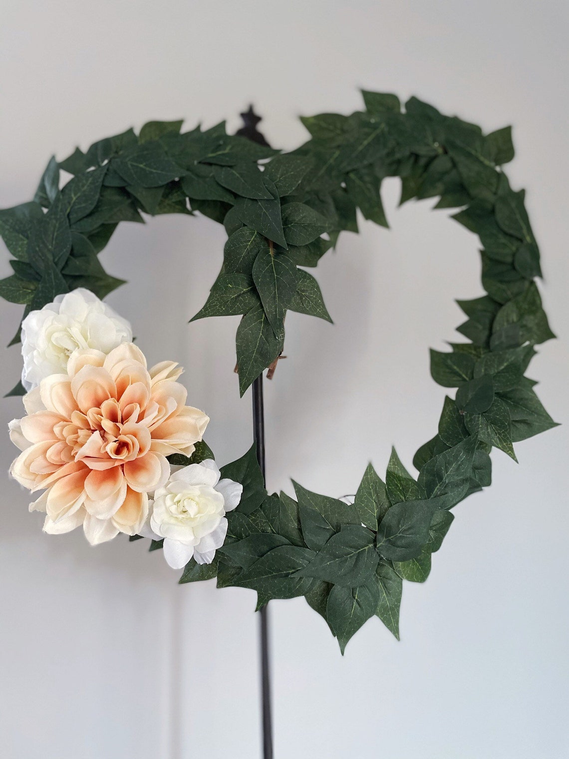 Valentines heart shaped grapevine wreath Etsy