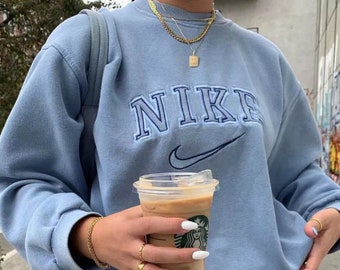 nike vintage sweatshirt blue