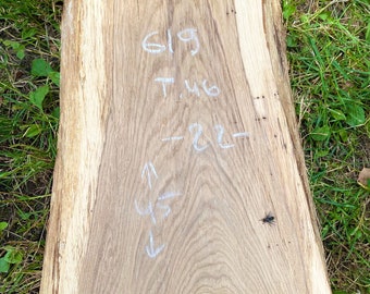Tabla de roble de borde vivo seca hecha a mano: tabla rústica para embutidos