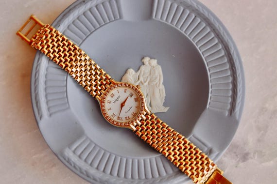 Wittnauer Cosmopolitan Ladies Gold Plated Vintage Watch