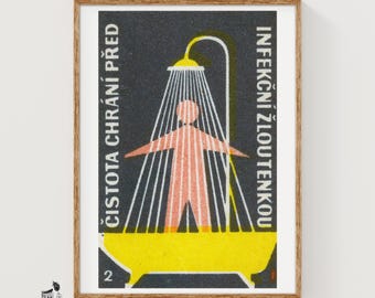 Person, die unter der Dusche steht - Streichholzschachtel Druck - Tschechische Wandkunst - Vintage Tschechische Kunst - Streichholzschachtel Wandplakat - Vintage Poster Druck
