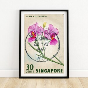 Flores púrpuras - Singapur - Impresión de sello postal - Arte mural estético - Póster de sello postal - Impresión de póster vintage