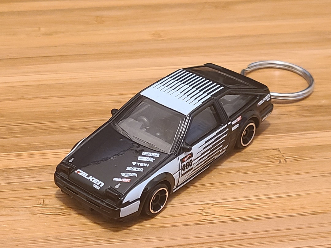 ホットウィール トヨタ カローラ AE86 トレノ カスタムメイド